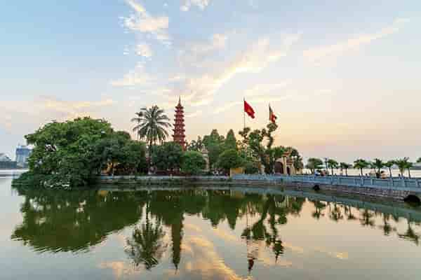  - Day 14: Hanoi - Motorbike trip countryside Vietnam - Pagoda in Hanoi