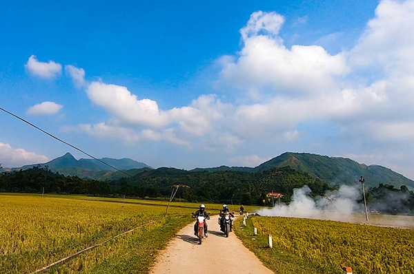 Voyagemotovietnam/Vietnamexploration Voyagemotovietnam/Vietnamexploration