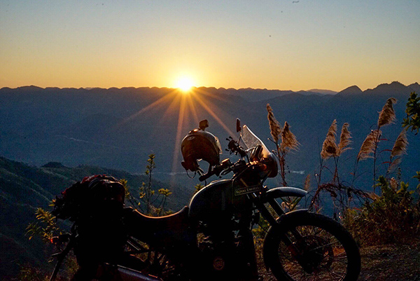 Agence de voyage Moto/Vietnam exploration Agence de voyage Moto/Vietnam exploration