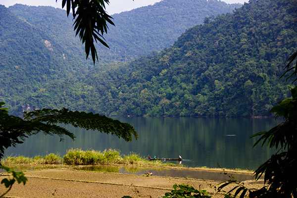 Ba be/ Vietnam exploration Ba be/ Vietnam exploration