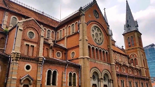 La cathédrale Notre-Dame de Saigon