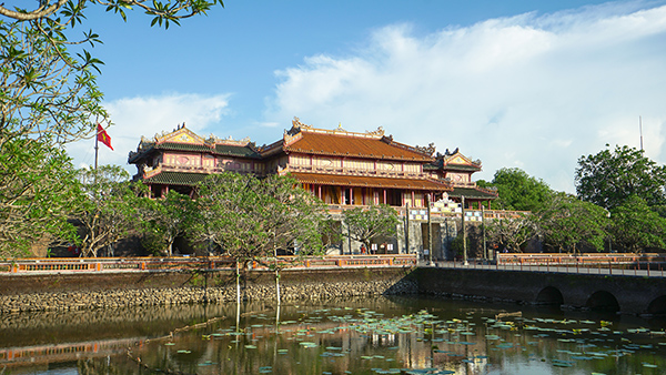 Hue/Vietnam Exploration - Jour 09: Hoi An – Hue (130 km) - Hue/Vietnam Exploration