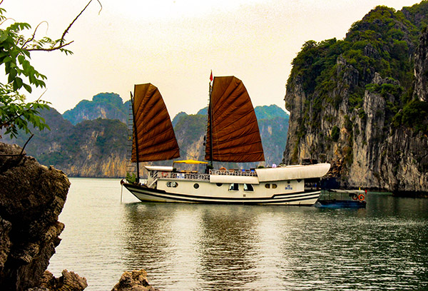 CroisièreHalong/Vietnanexploration - Jour 2 : Vung Vien, Bai Tu Long, Hanoï - CroisièreHalong/Vietnanexploration