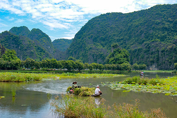 Ninhbinh/Voyagevietnammoto/Vietnamexploration - Jour 10 : Hanoï, Ninh Binh - Ninhbinh/Voyagevietnammoto/Vietnamexploration