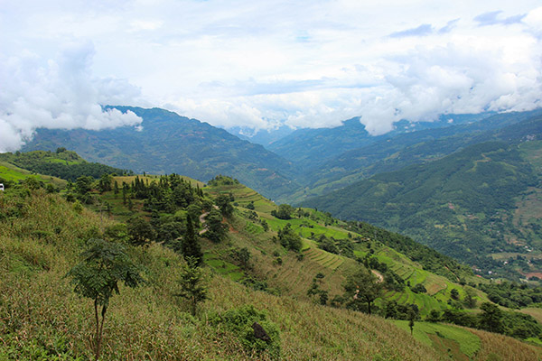 Voyage moto à Bac Ha Voyage moto à Bac Ha