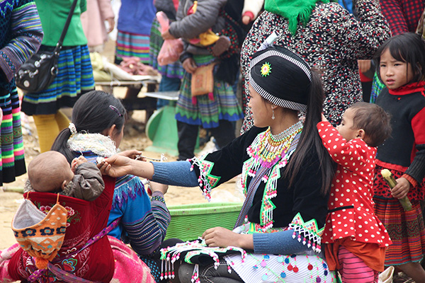 Nord Vietnam et ses marchés colorés