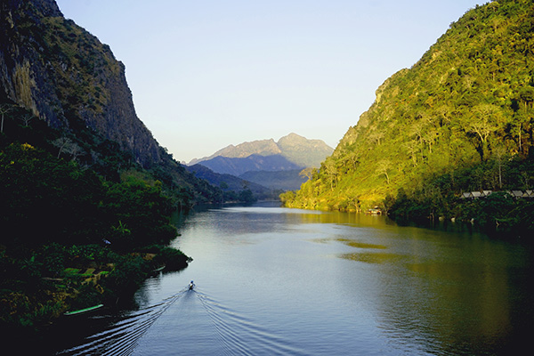 Nong Khiaw- Road trip moto Vietnam - Laos - Vietnam -  - Nong Khiaw- Road trip moto Vietnam - Laos - Vietnam