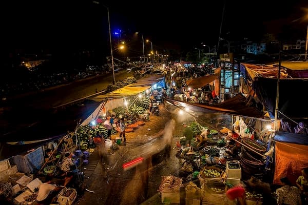 Voyage Vietnam - Marchés de nuit - Marché aux fleurs Quang An