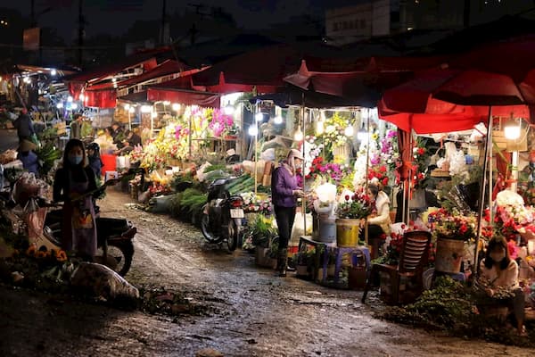 Voyage Vietnam - Marchés de nuit Hanoi - Marché aux fleurs Quang Ba