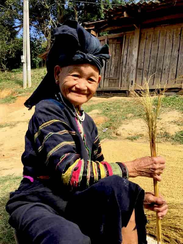  - Day 8: Bao Lac, Ba Be - North-East Vietnam on motorbike - Village of Lolo