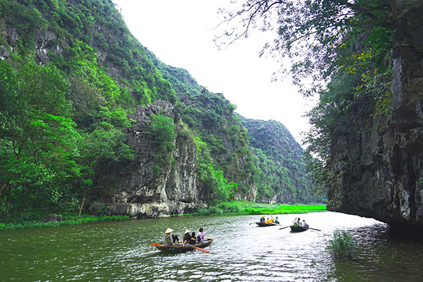 Tam coc/ Vietnam exploration